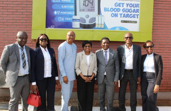 L-R: Chief Operating Officer, Colexa Biosensor Ltd, Pharm. Kingsley Aguoru; Director, Drug Registration and Regulatory Affairs, Pharm. (Mrs)
Uche Sonny-Afoekelu; Chairman, Colexa Biosensor Ltd, Mr. Samson Ogunjimi; Director General, NAFDAC, Prof. (Mrs) Mojisola Adeyeye; Vice
Chairman, Colexa Biosensor Ltd, Pharm. Lekan Asuni; Director, Drug Evaluation and Research, Mr. Kayode Amuda; Executive Director, Codix
Pharma Ltd, Pharm. Mary Ogangwu